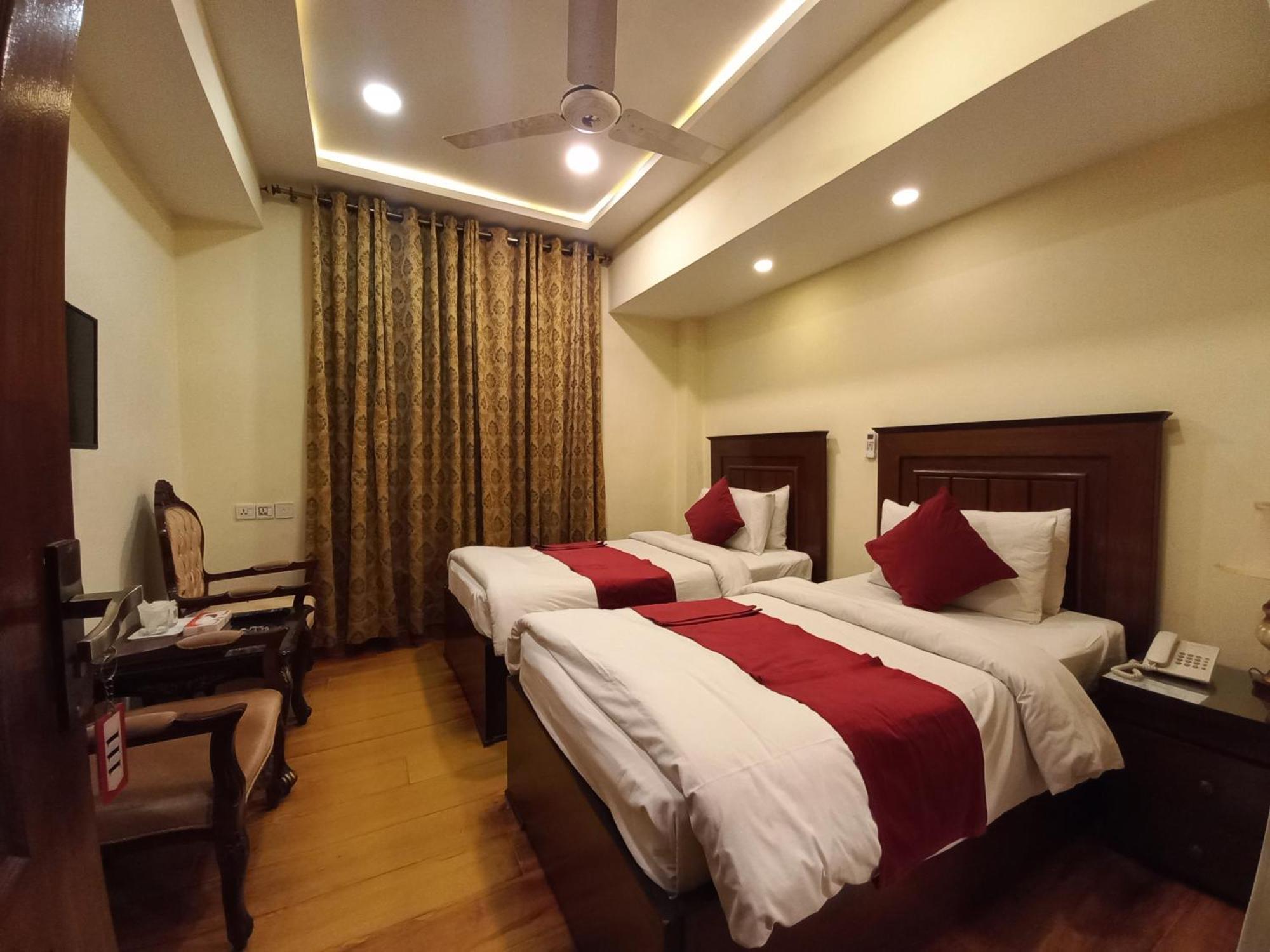 Diplomat Hotel Islamabad Luaran gambar