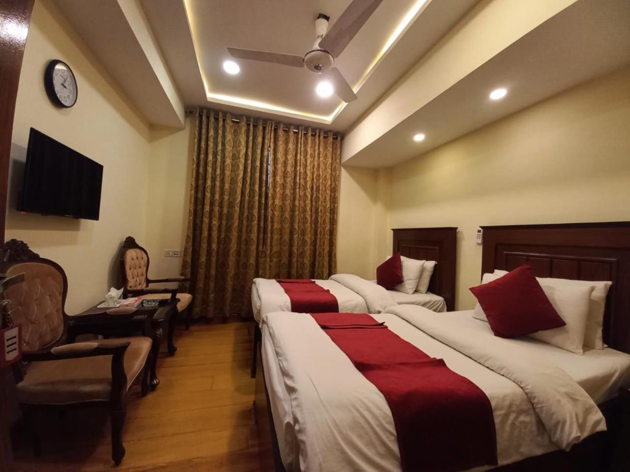 Diplomat Hotel Islamabad Luaran gambar