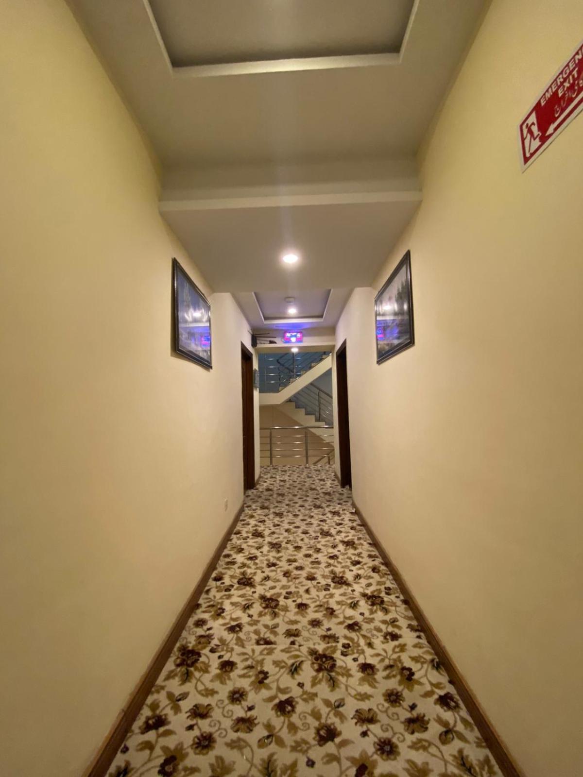 Diplomat Hotel Islamabad Luaran gambar