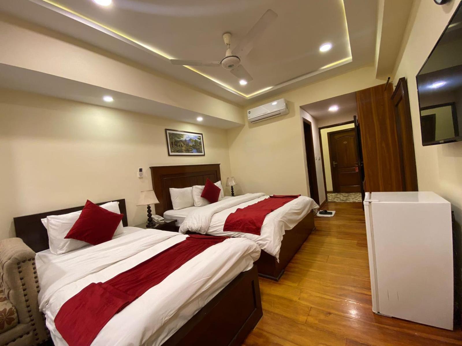 Diplomat Hotel Islamabad Luaran gambar