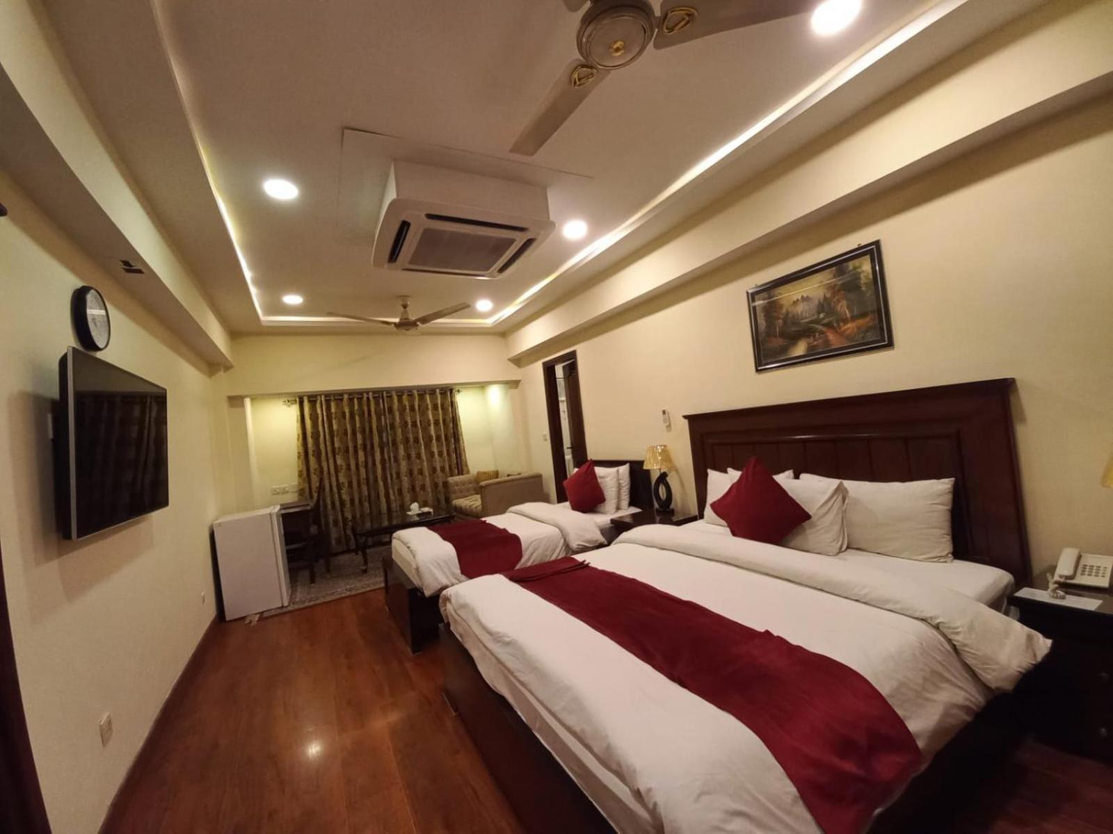 Diplomat Hotel Islamabad Luaran gambar