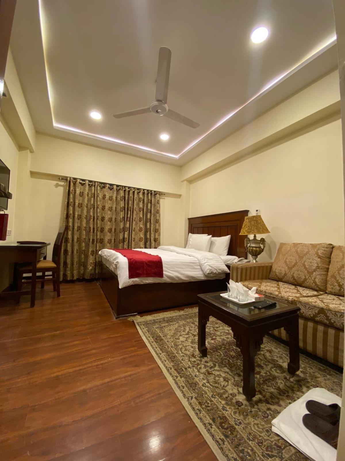Diplomat Hotel Islamabad Luaran gambar