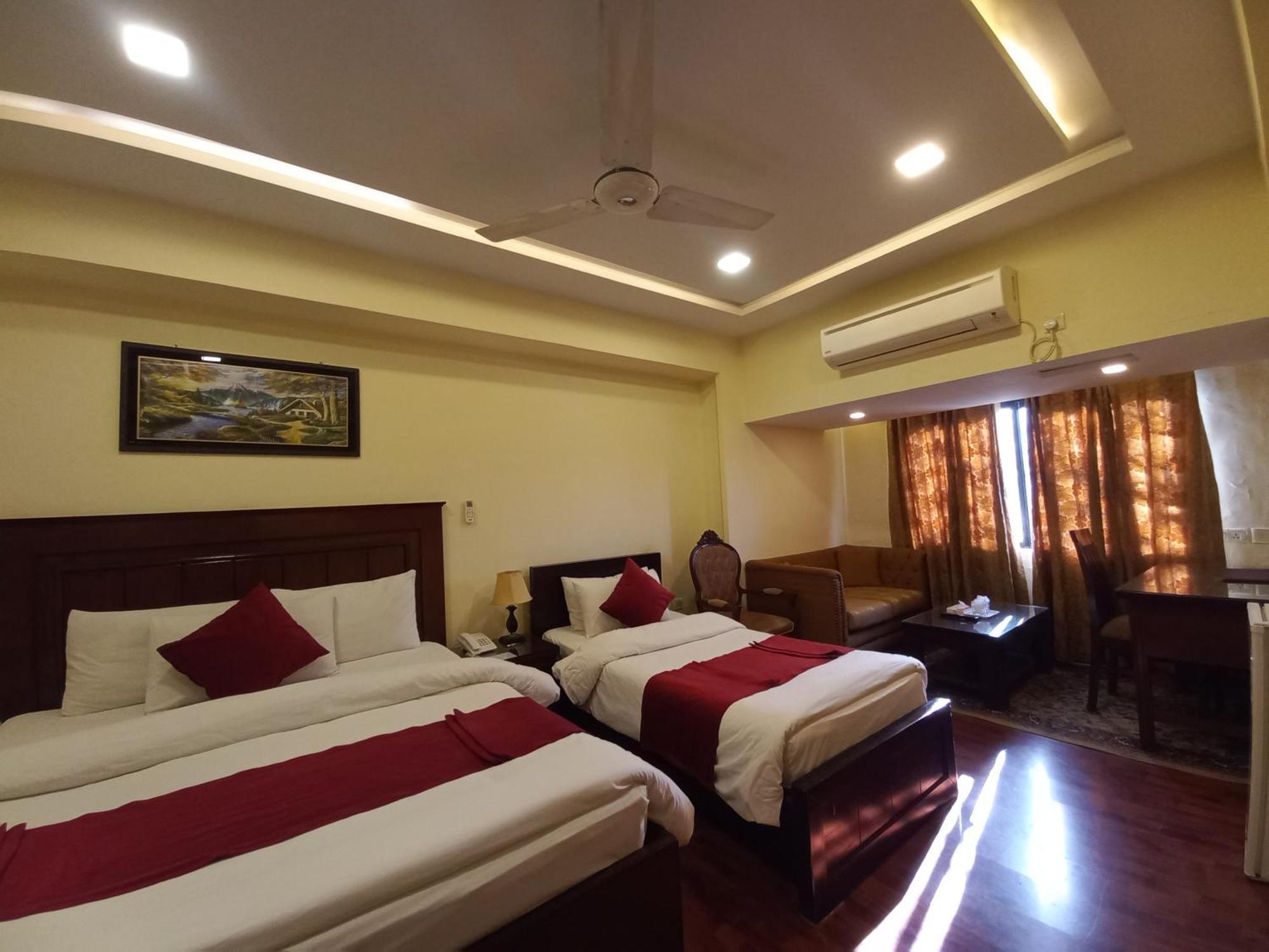 Diplomat Hotel Islamabad Luaran gambar